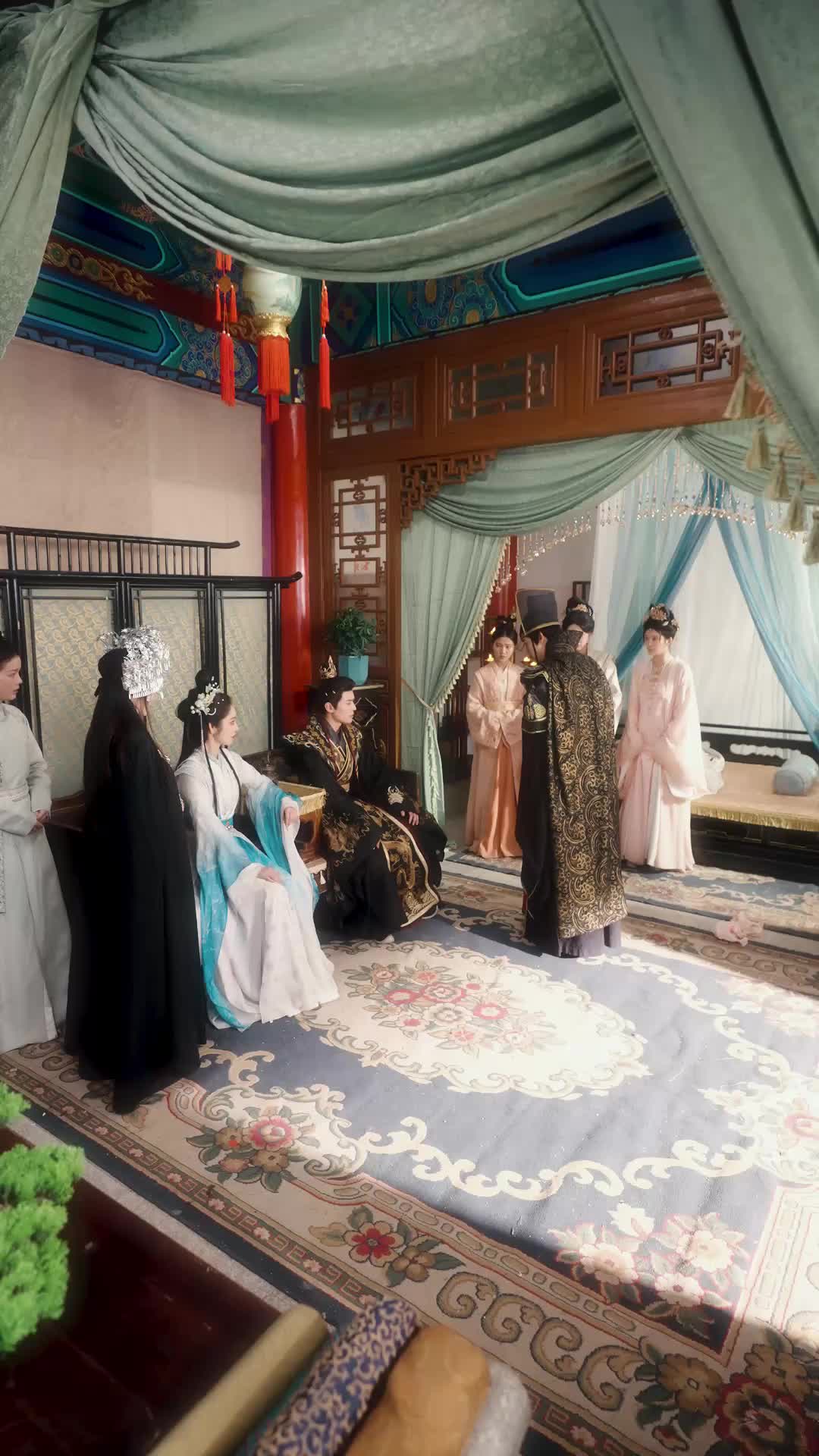 Episode 14 - Fatal Beauty: Revenge in the Palace